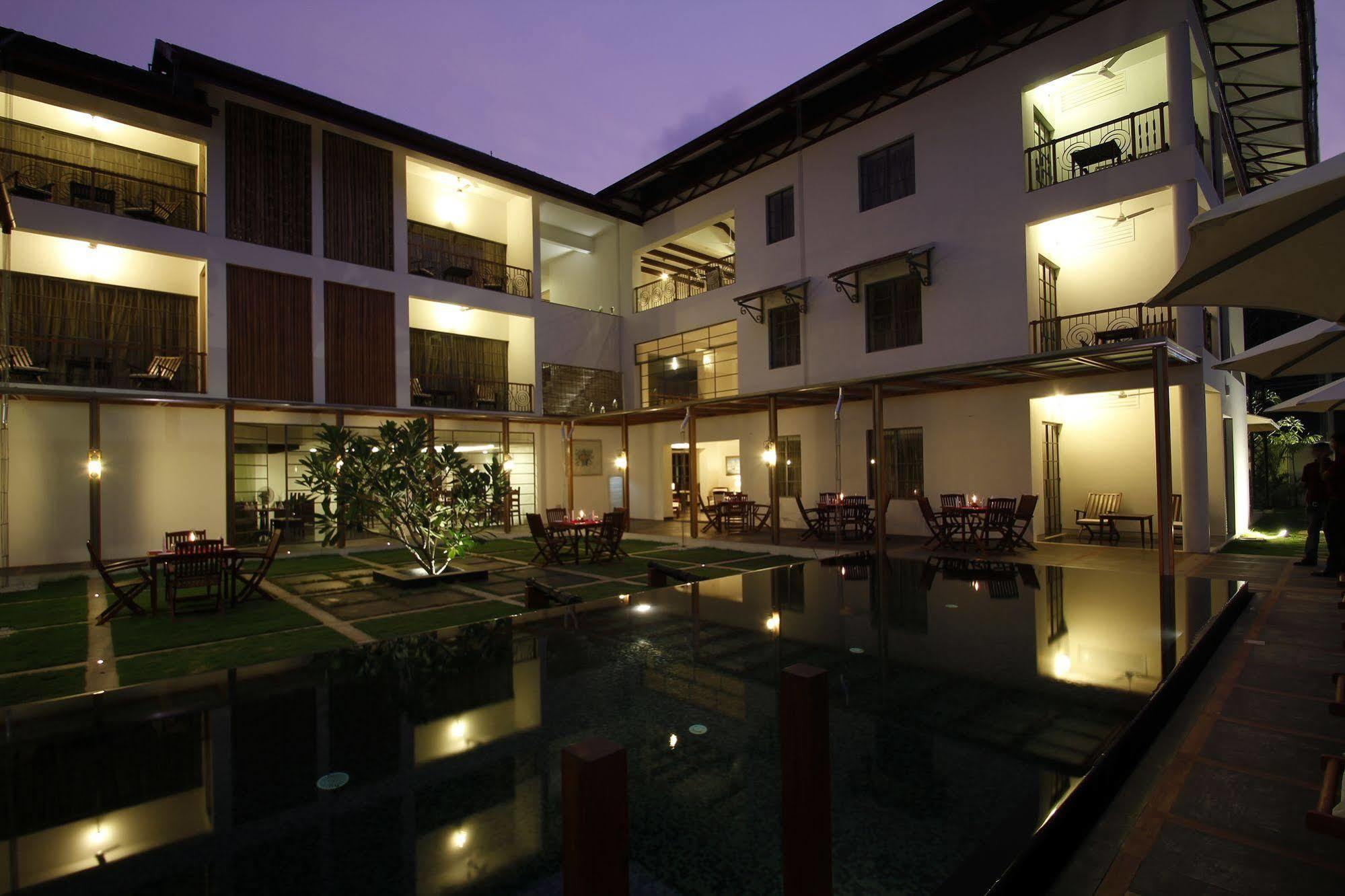 होटल Eighth Bastion - A Cgh Earth Experience